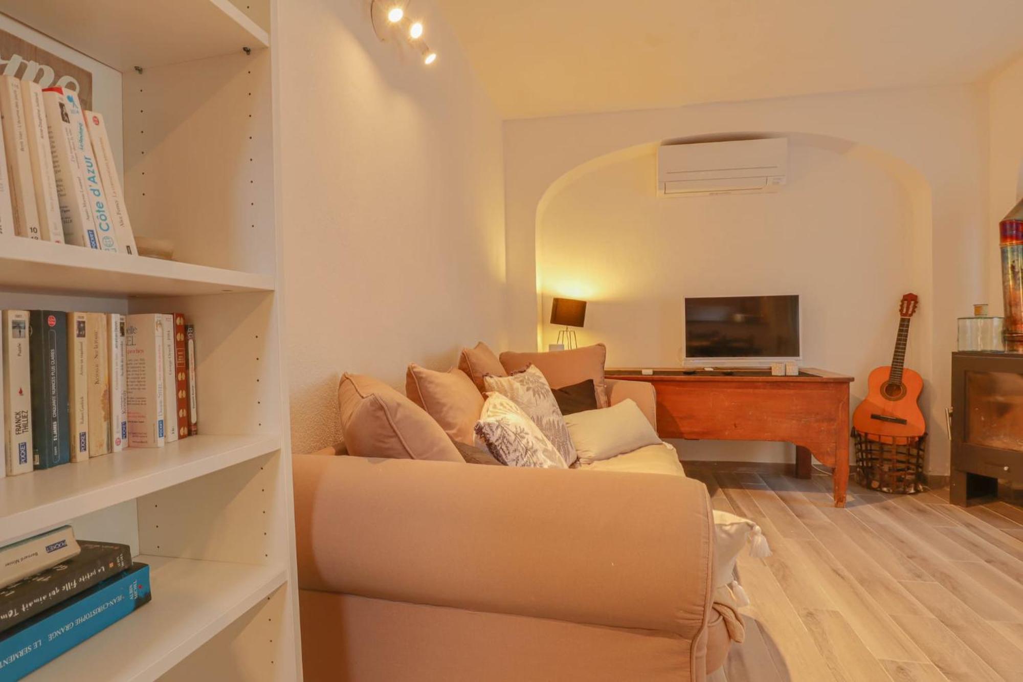 "La Petite Maisonnette" Au Calme, Proche Plage 芒通 外观 照片