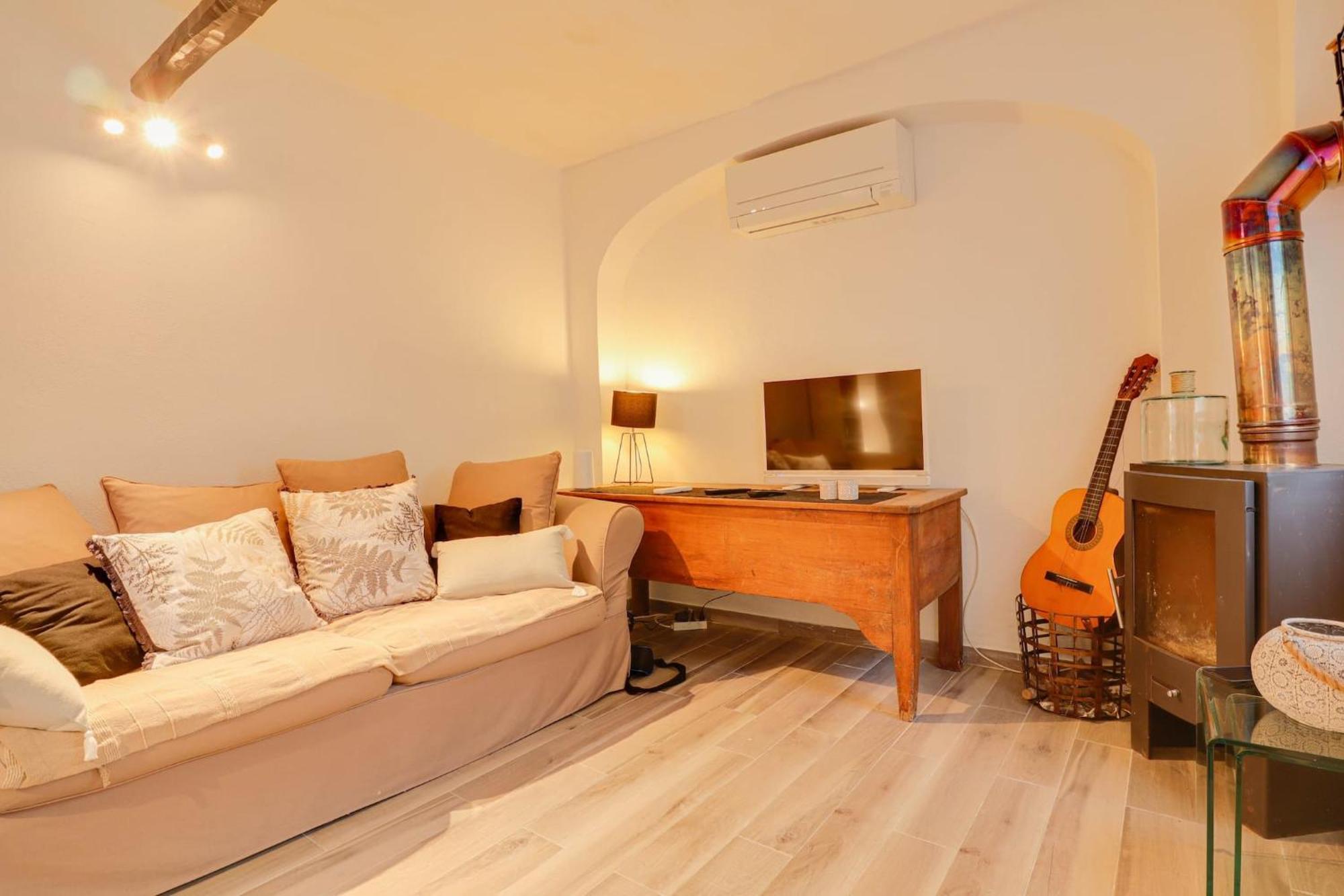 "La Petite Maisonnette" Au Calme, Proche Plage 芒通 外观 照片