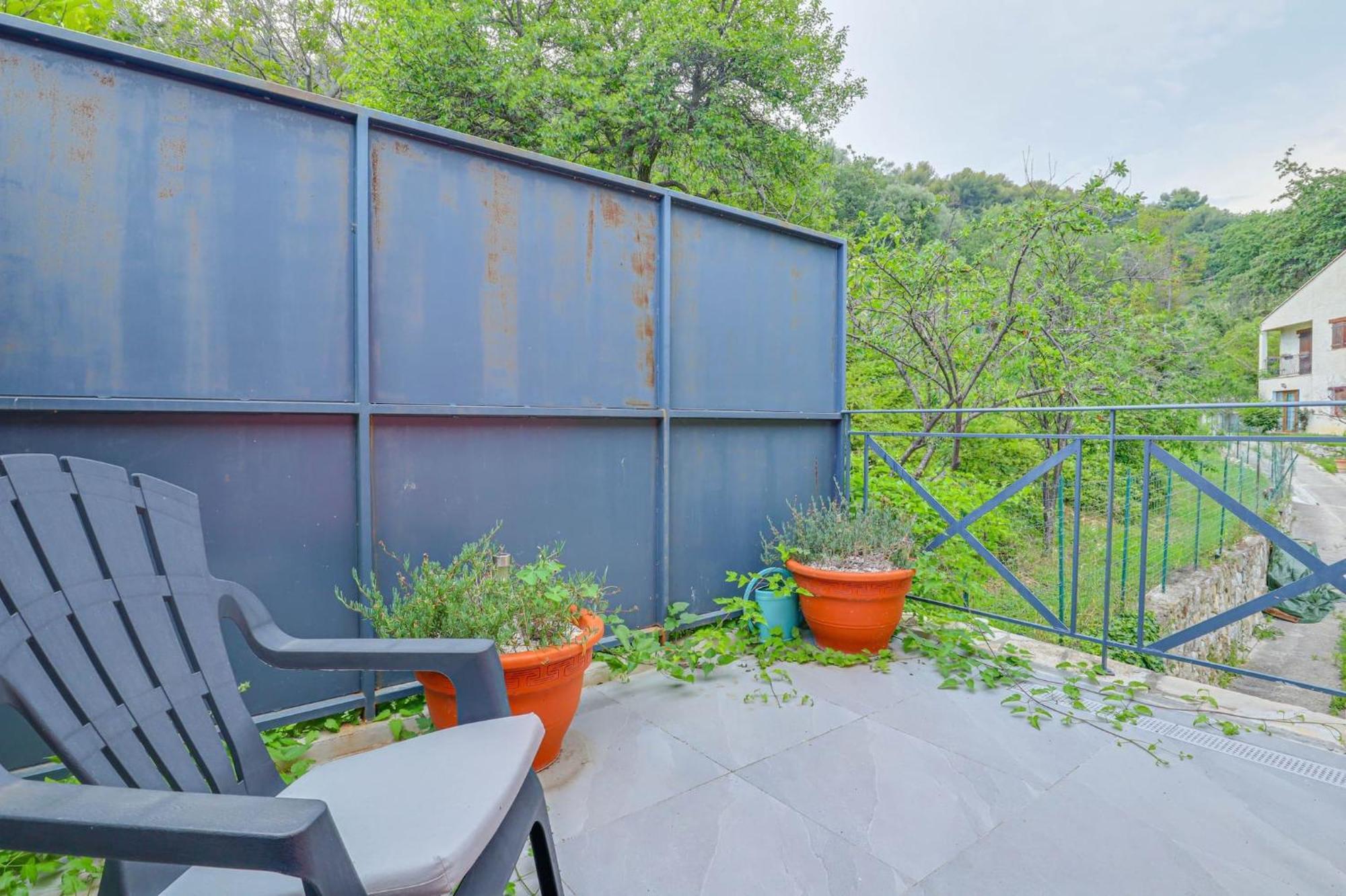 "La Petite Maisonnette" Au Calme, Proche Plage 芒通 外观 照片