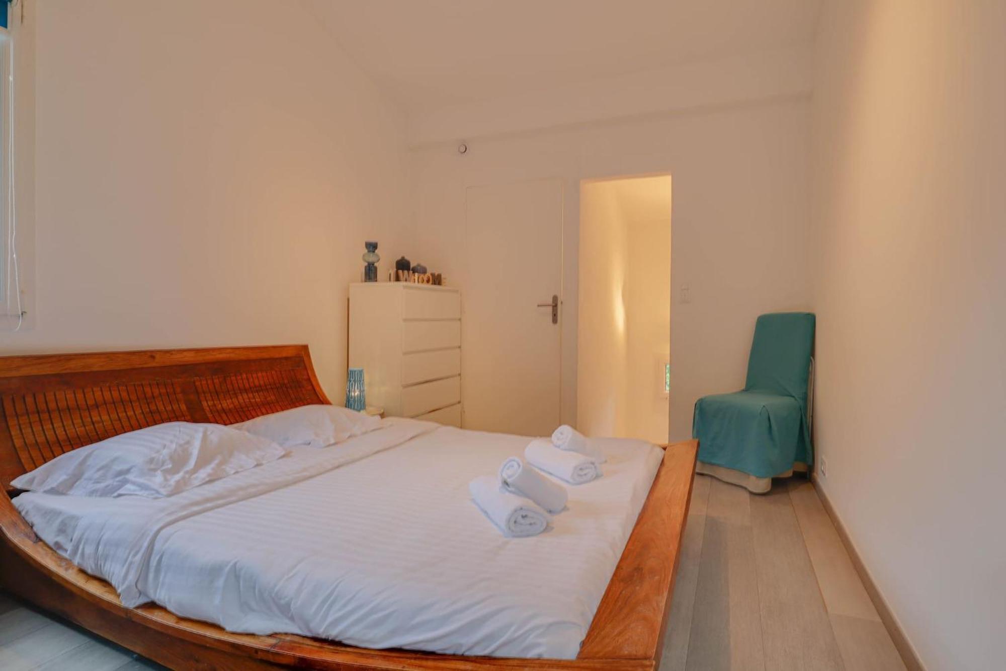 "La Petite Maisonnette" Au Calme, Proche Plage 芒通 外观 照片